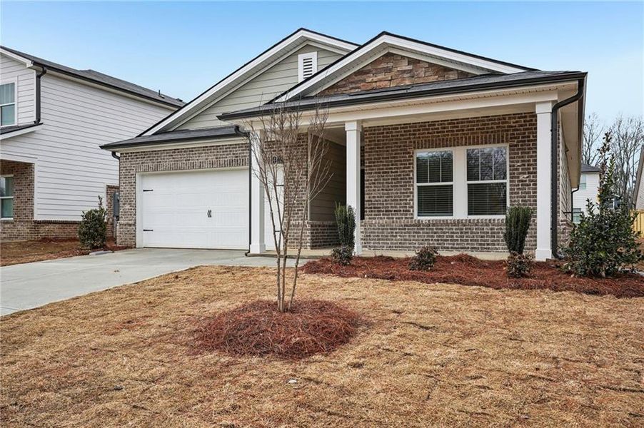 Exterior details and patio area of a home in Westmont Preserve, Powder Springs (Image 3). Exterior details and patio area of a home in Westmont Preserve, Powder Springs (Image 3).