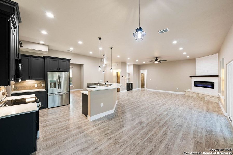 Furnished interior view inside a new home in , Kerrville (Image 18).