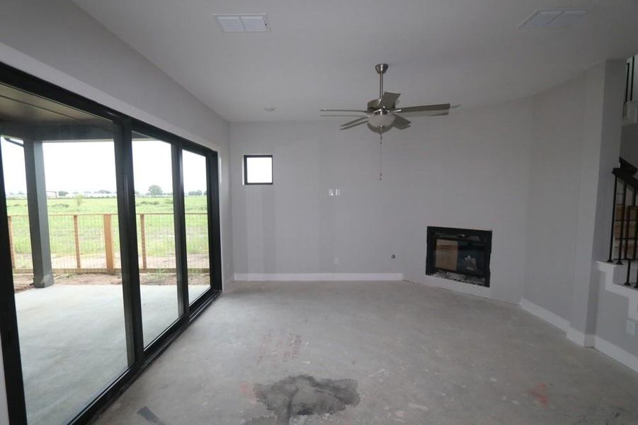 Spacious, unfurnished interior of a new home in Indigo 50’ Homesites, Richmond (Image 15).