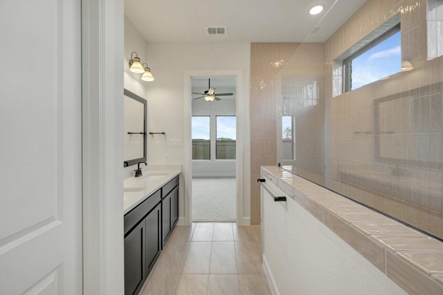 Furnished interior view inside a new home in Sienna - Grove Collection, Missouri City (Image 16).