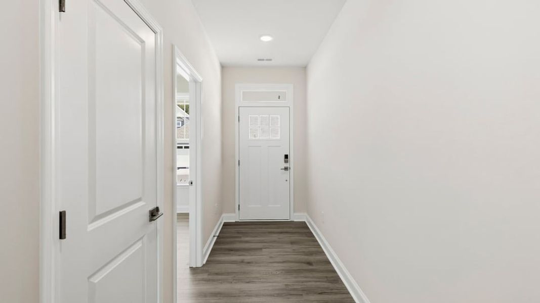 Spacious, unfurnished interior of a new home in Briargate, Fountain Inn (Image 14).