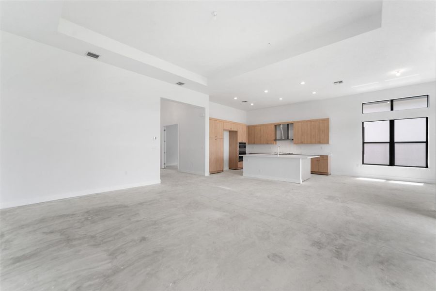 Spacious, unfurnished interior of a new home in , Boca Raton (Image 48). Spacious, unfurnished interior of a new home in , Boca Raton (Image 48).