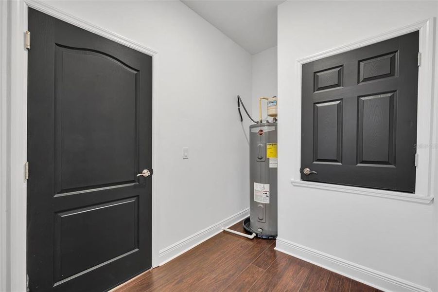 Spacious, unfurnished interior of a new home in , Apopka (Image 36).