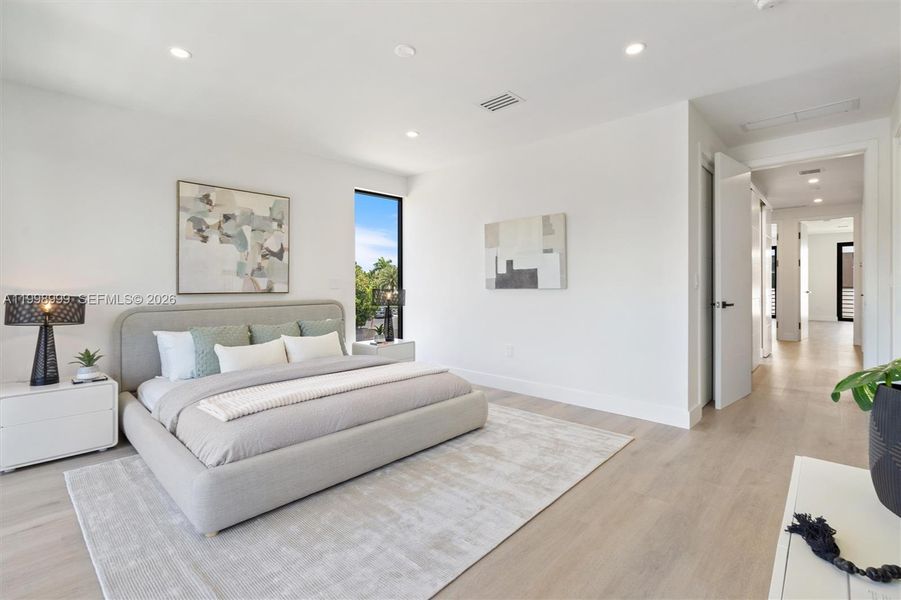 Furnished interior view inside a new home in , Fort Lauderdale (Image 13).