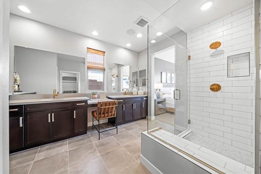 Furnished interior view inside a new home in Meridian, Queen Creek (Image 18).