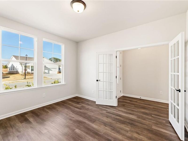 Spacious, unfurnished interior of a new home in Kelly Preserve, Loganville (Image 13).