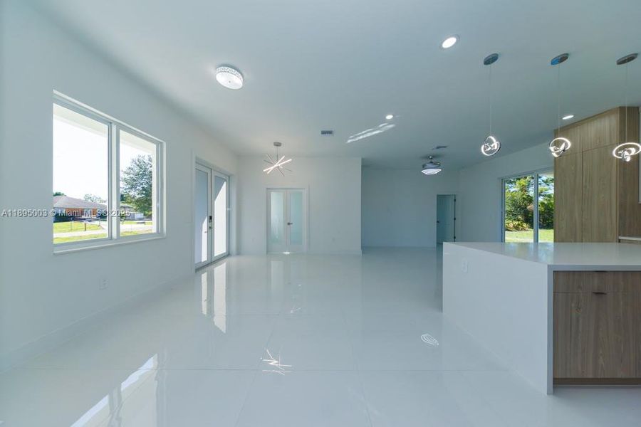 Image 71 of a home in .