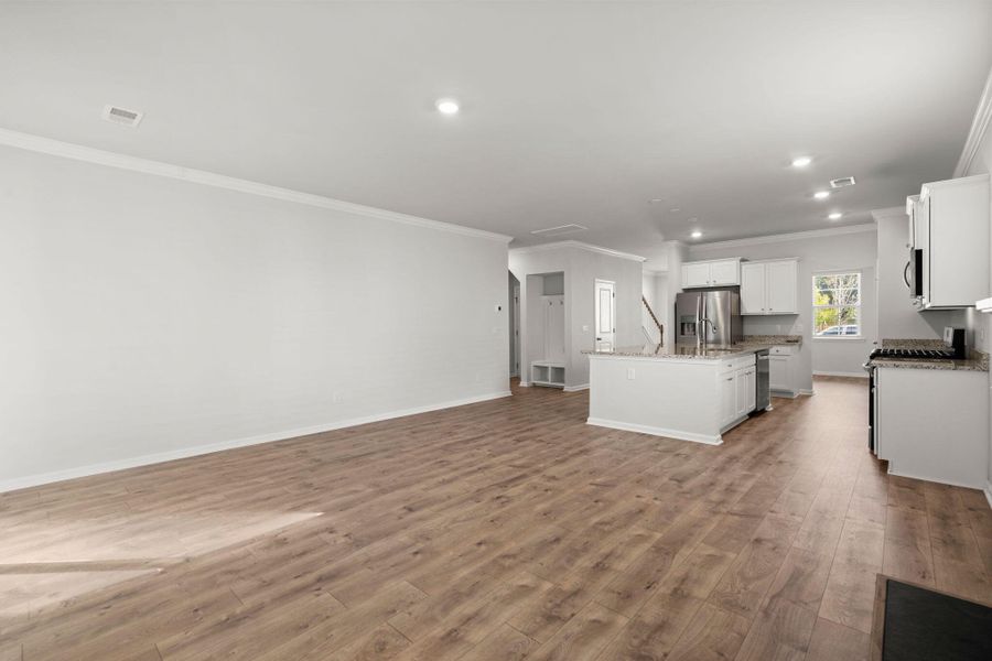 Spacious, unfurnished interior of a new home in The Ponds, Summerville (Image 38).