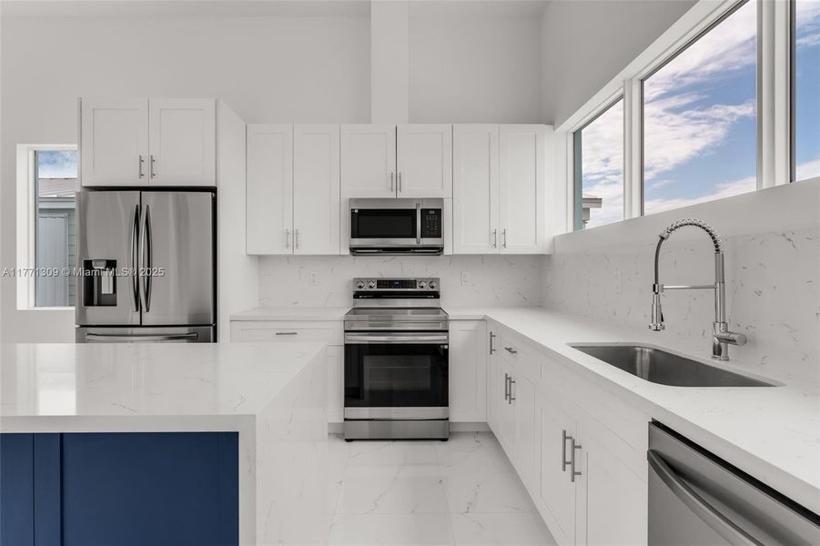 Furnished interior view inside a new home in , Key Largo (Image 12).