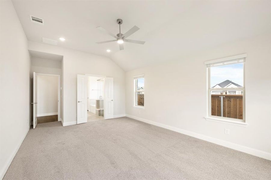 Spacious, unfurnished interior of a new home in Creekview Meadows, Pilot Point (Image 30). Spacious, unfurnished interior of a new home in Creekview Meadows, Pilot Point (Image 30).