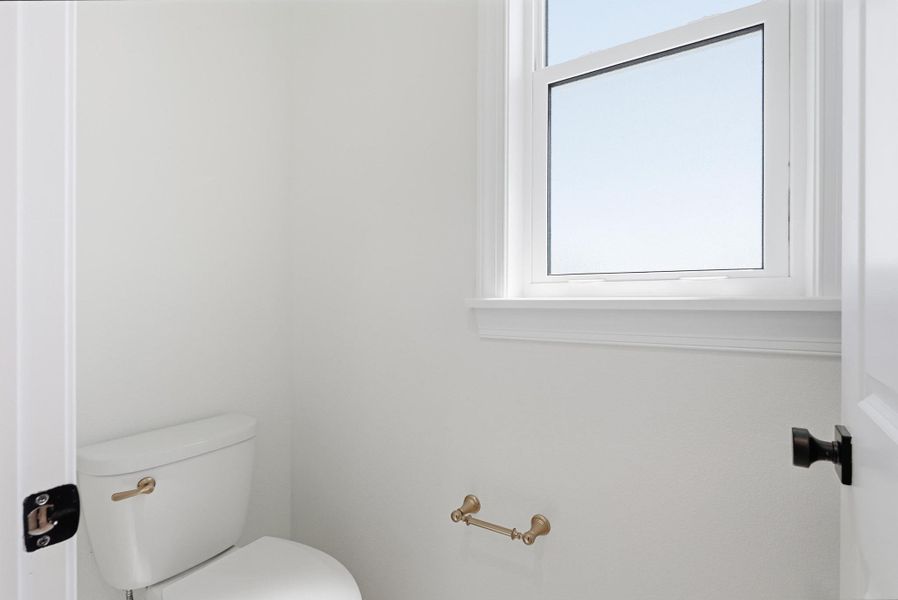 Representative interior finishes for a home built from the Amelia by SeaGate Homes in Beachview Cove, Ormond Beach (Image 22).