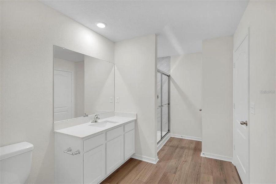 Furnished interior view inside a new home in , Ocala (Image 5).