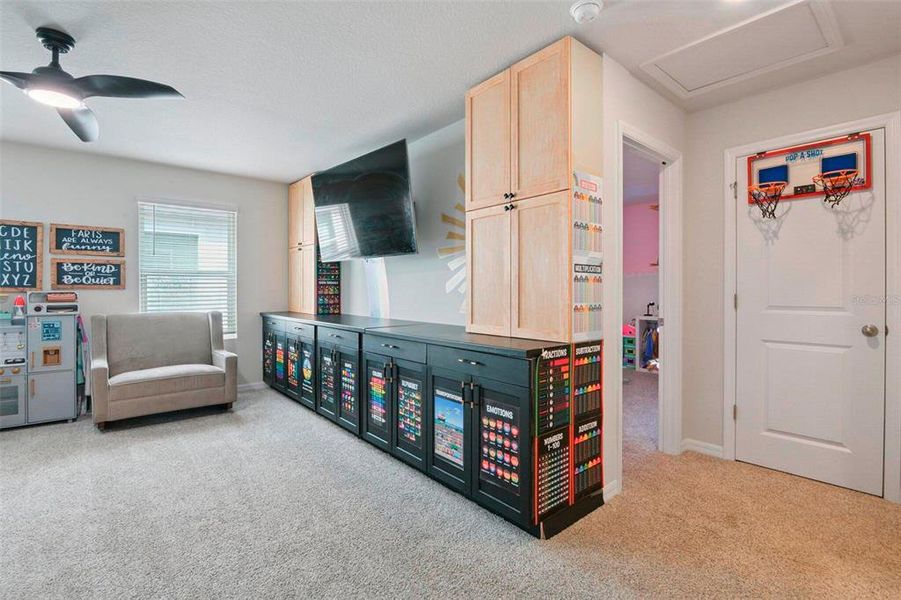 Furnished interior view inside a new home in , Plant City (Image 24).