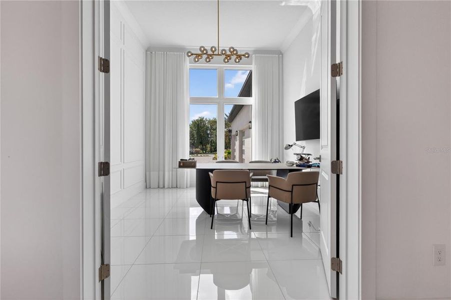Furnished interior view inside a new home in , Montverde (Image 18).