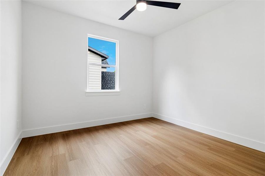 Spacious, unfurnished interior of a new home in , Glenn Heights (Image 30).