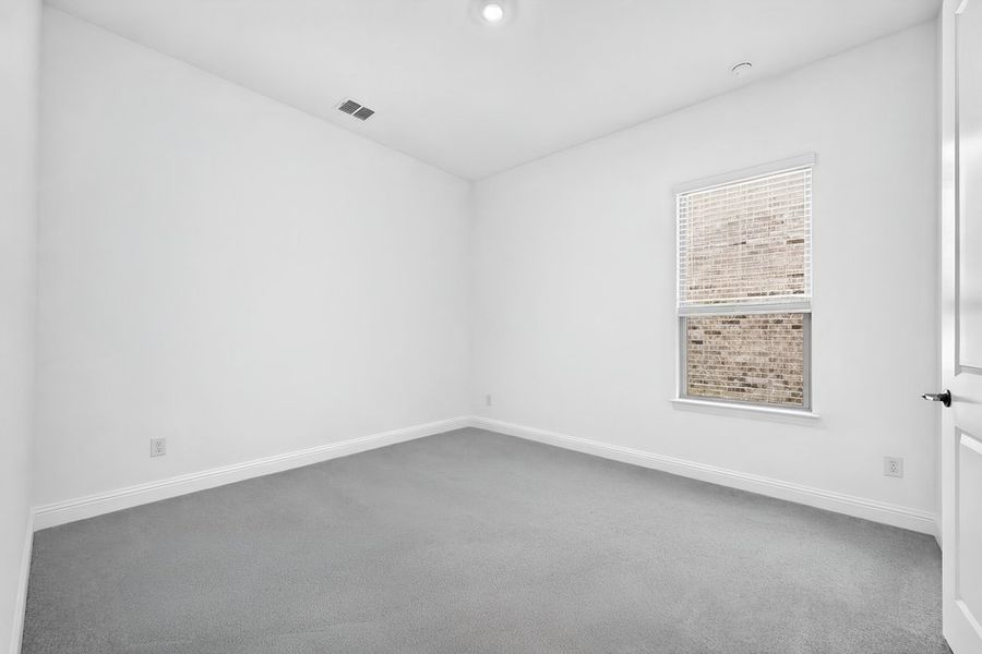 Spacious, unfurnished interior of a new home in The Ridge at Northlake, Northlake (Image 20). Spacious, unfurnished interior of a new home in The Ridge at Northlake, Northlake (Image 20).