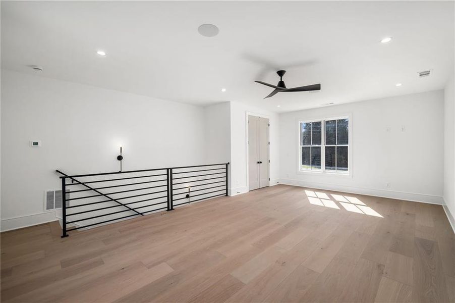 Spacious, unfurnished interior of a new home in , Roswell (Image 53).