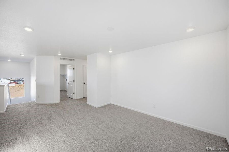 16955 W 92nd Loop ~ Ready Now