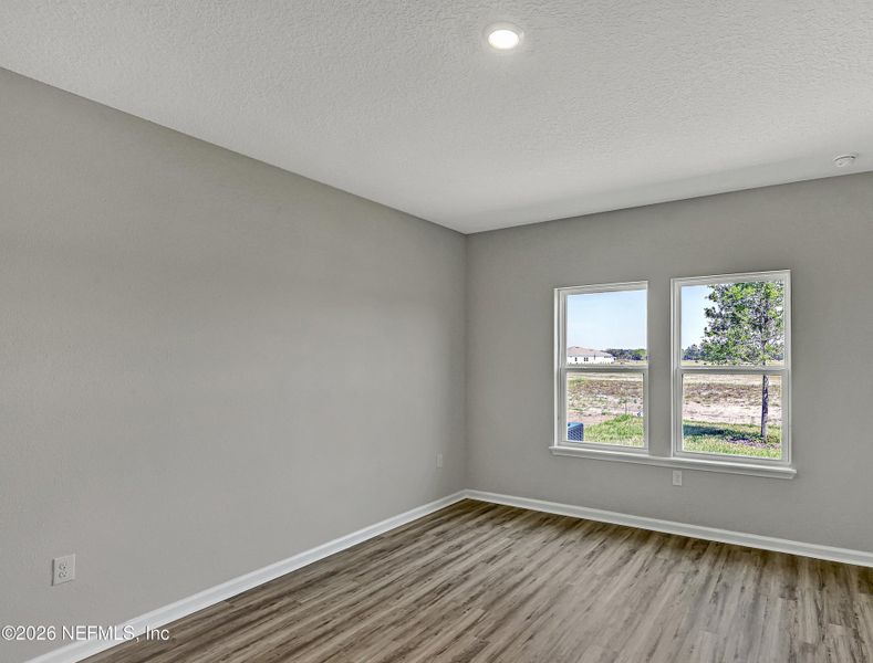 Spacious, unfurnished interior of a new home in , St. Augustine (Image 11).