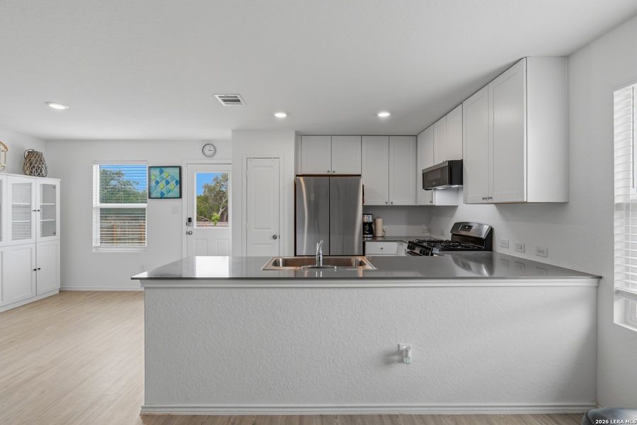 Furnished interior view inside a new home in Hidden Trails, Bulverde (Image 12).