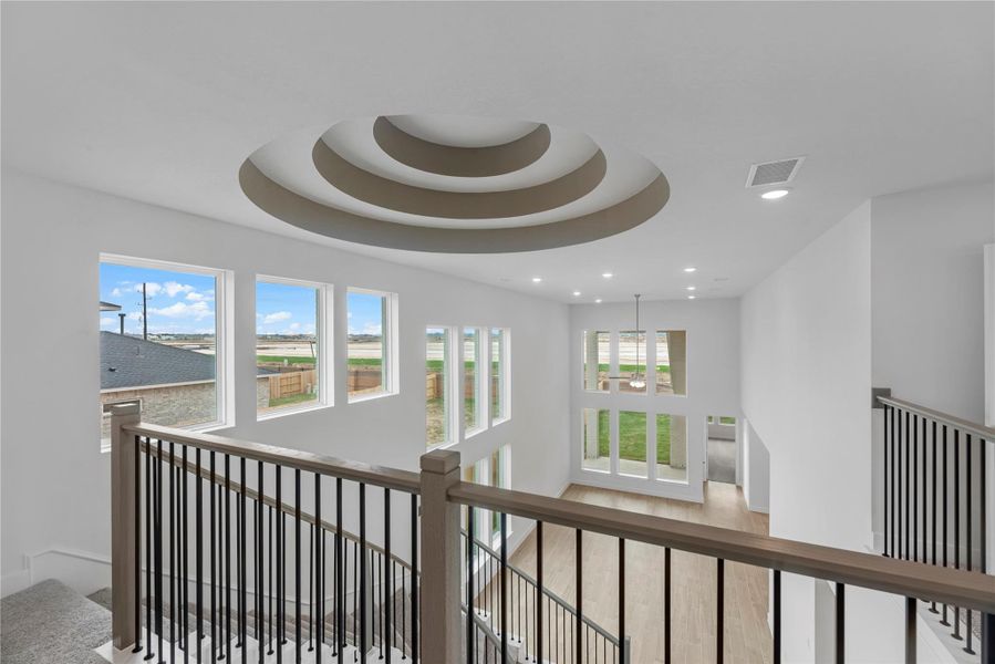 Representative image. Features, specifications, selections and colors may vary. Representative image. Features, specifications, selections and colors may vary.