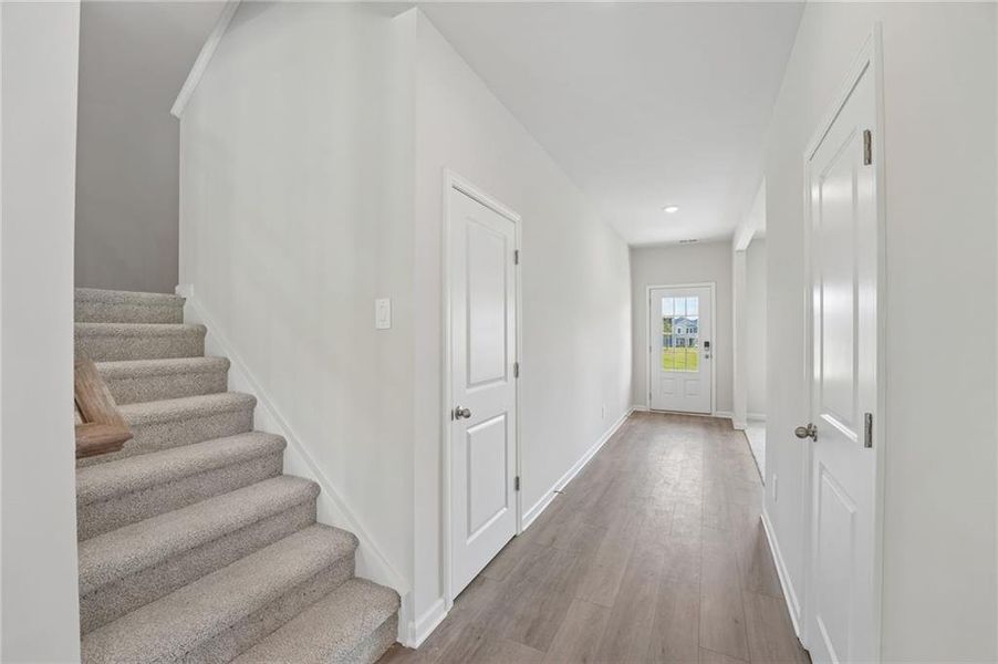 Spacious, unfurnished interior of a new home in Northwoods at Mirror Lake, Villa Rica (Image 22).
