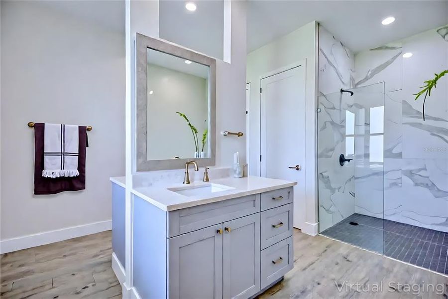 Furnished interior view inside a new home in , Sebring (Image 31).