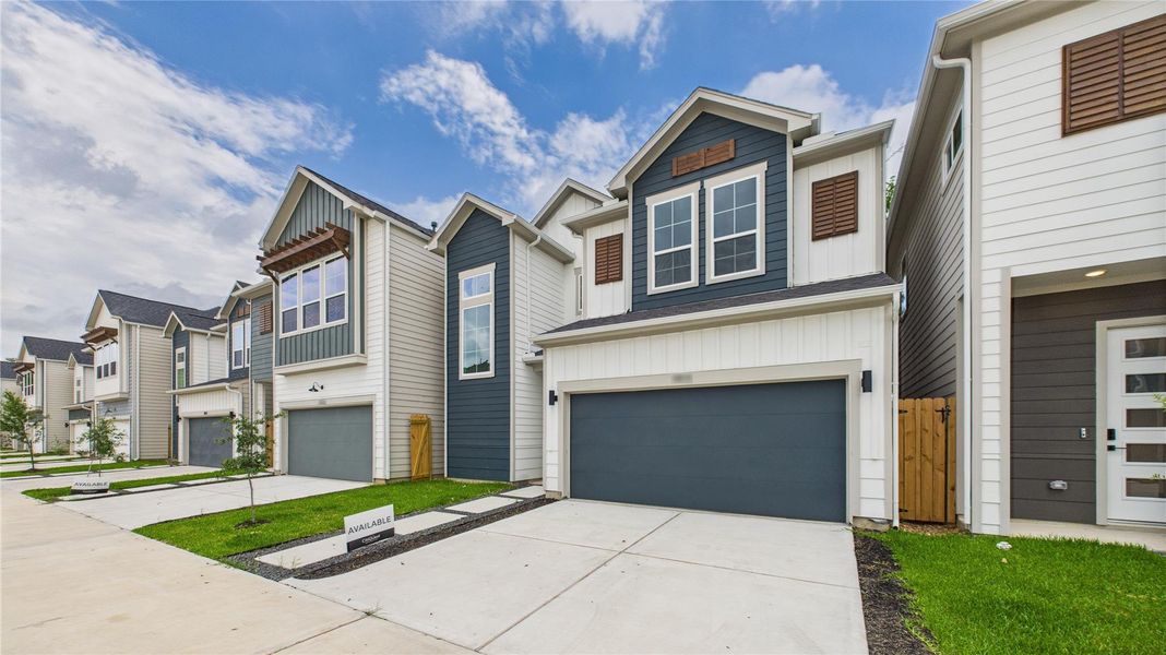 Welcome to 5814 Highland Sky Ln.