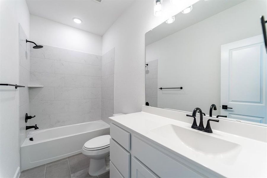 Furnished interior view inside a new home in Green Meadows, Celina (Image 8). Furnished interior view inside a new home in Green Meadows, Celina (Image 8).