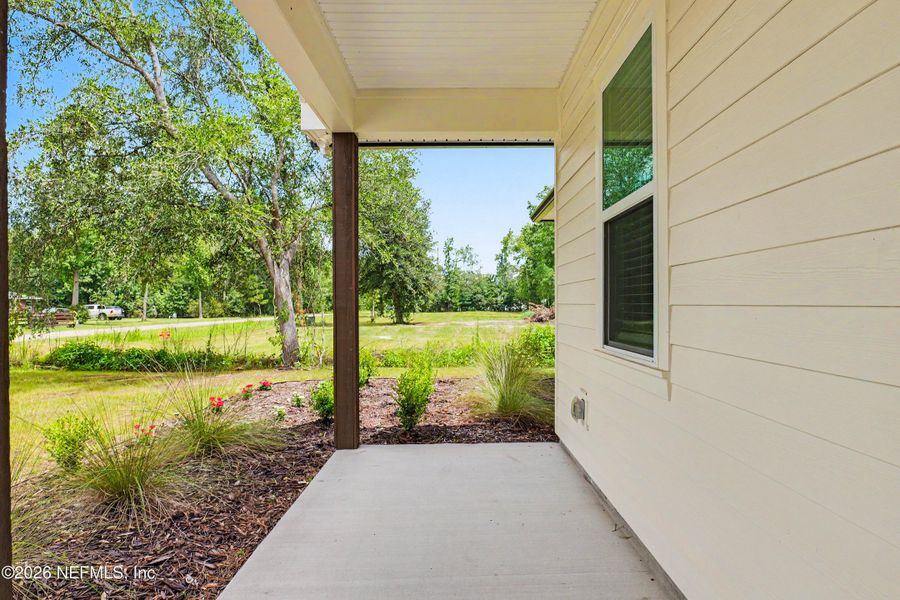 Exterior details and patio area of a home in , Callahan (Image 31).