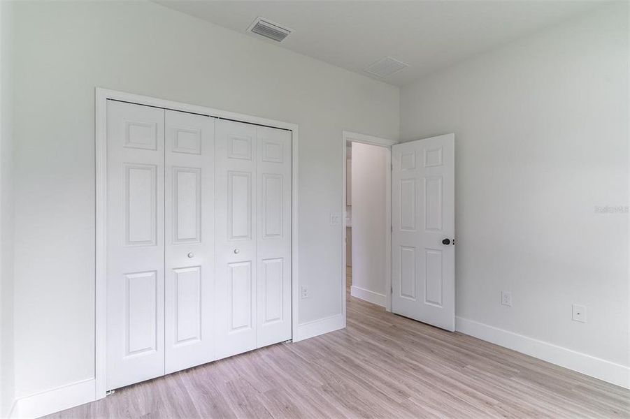 Spacious, unfurnished interior of a new home in , Palm Bay (Image 37).