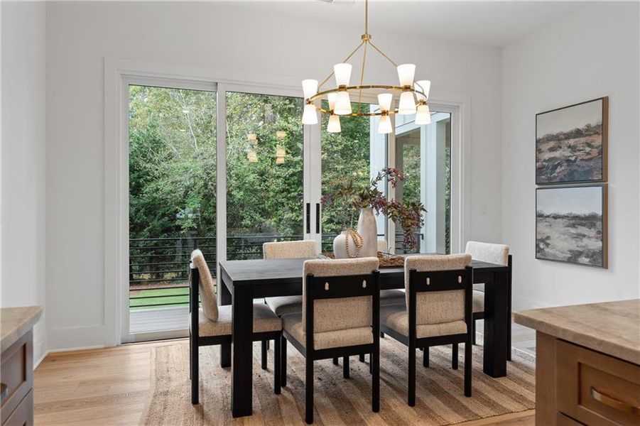 Furnished interior view inside a new home in , Roswell (Image 69).