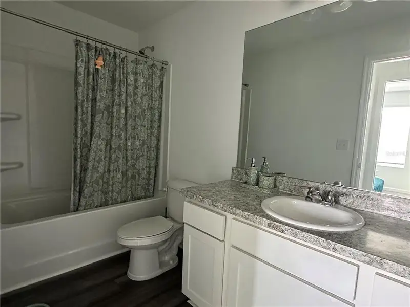 Furnished interior view inside a new home in , Gibsonton (Image 4). Furnished interior view inside a new home in , Gibsonton (Image 4).