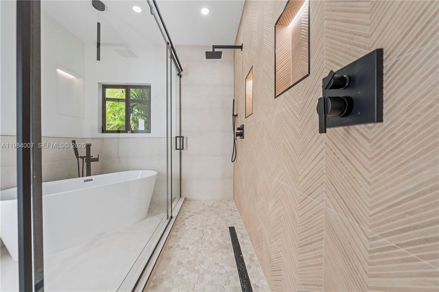 Furnished interior view inside a new home in , North Miami (Image 19).