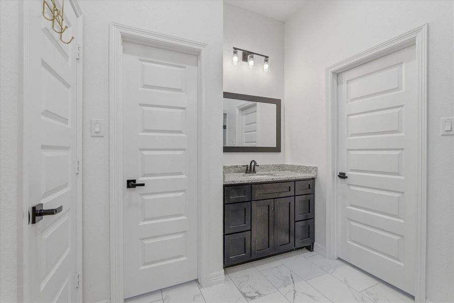 Furnished interior view inside a new home in , Anahuac (Image 6).