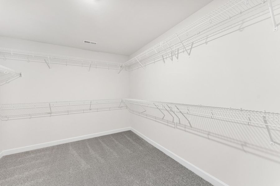 Spacious, unfurnished interior of a new home in , Summerville (Image 30).