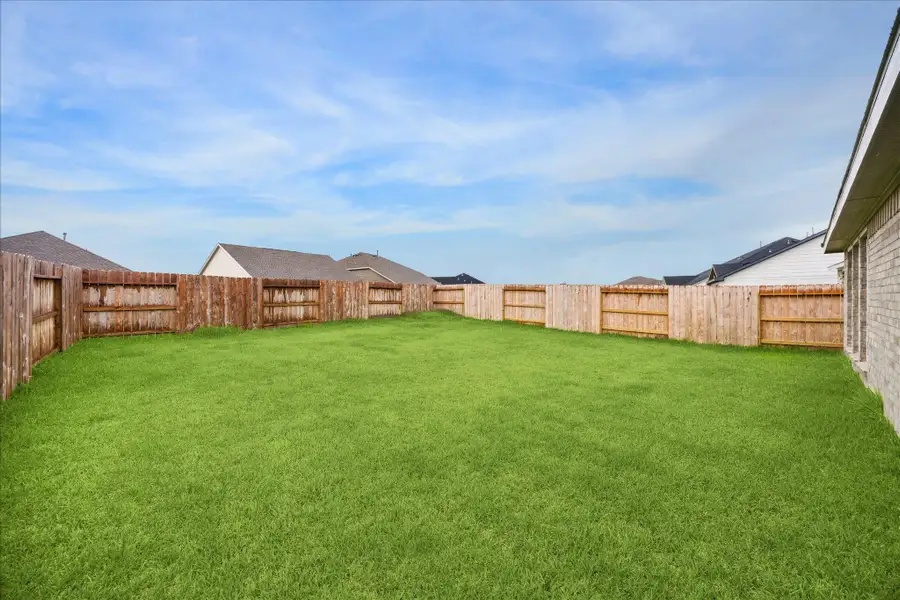 Image 8 of a home in .