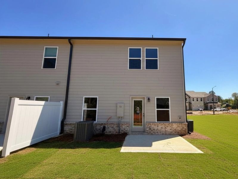 Rear Exterior Rear Exterior