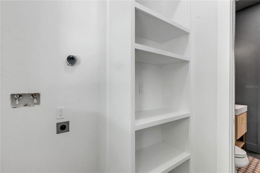 Close-up of interior finishes inside a home in , New Smyrna Beach (Image 20). Close-up of interior finishes inside a home in , New Smyrna Beach (Image 20).