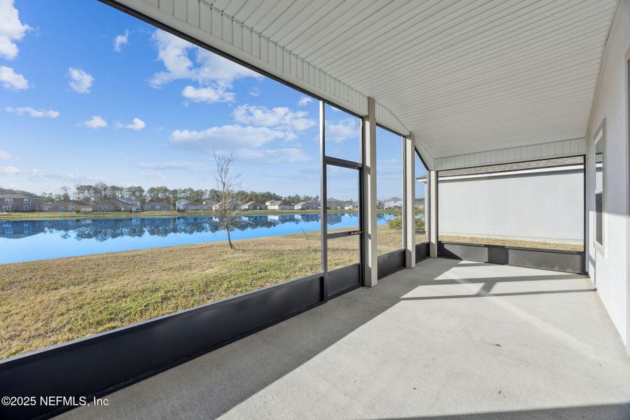 Exterior details and patio area of a home in River Glen, Yulee (Image 3). Exterior details and patio area of a home in River Glen, Yulee (Image 3).
