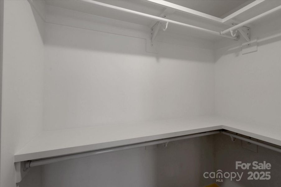 Image 23 of a home in .