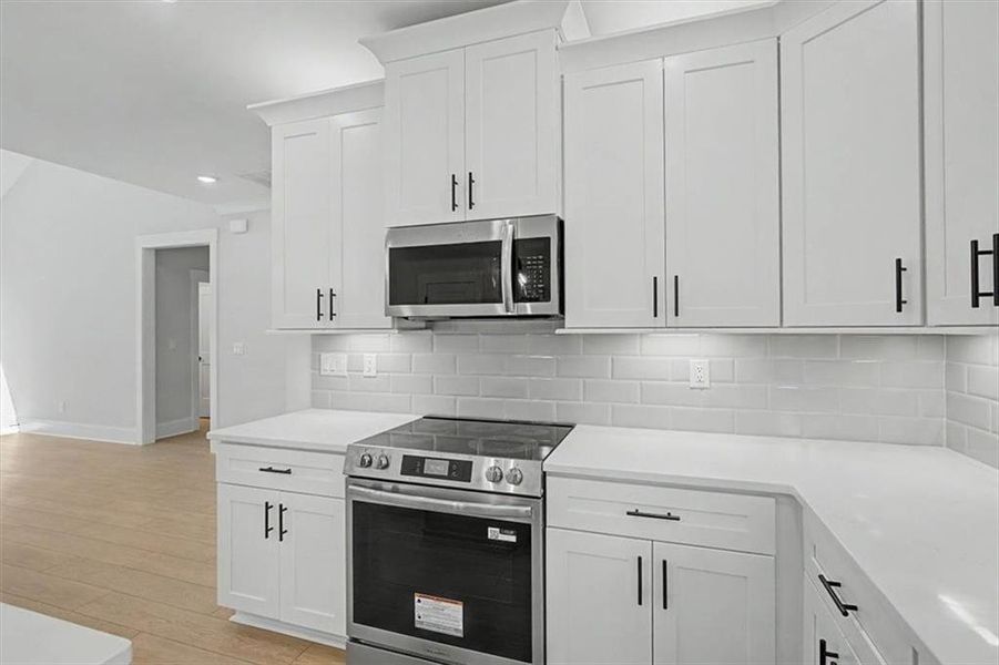 Furnished interior view inside a new home in , Dallas (Image 14). Furnished interior view inside a new home in , Dallas (Image 14).