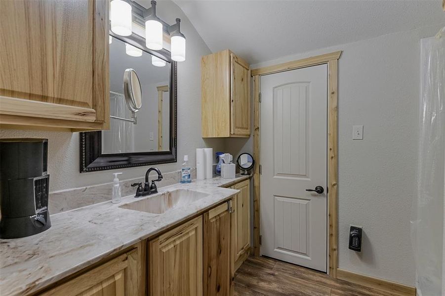 Furnished interior view inside a new home in , Waxahachie (Image 5). Furnished interior view inside a new home in , Waxahachie (Image 5).