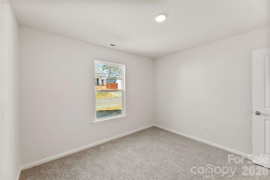 Spacious, unfurnished interior of a new home in , Salisbury (Image 14).