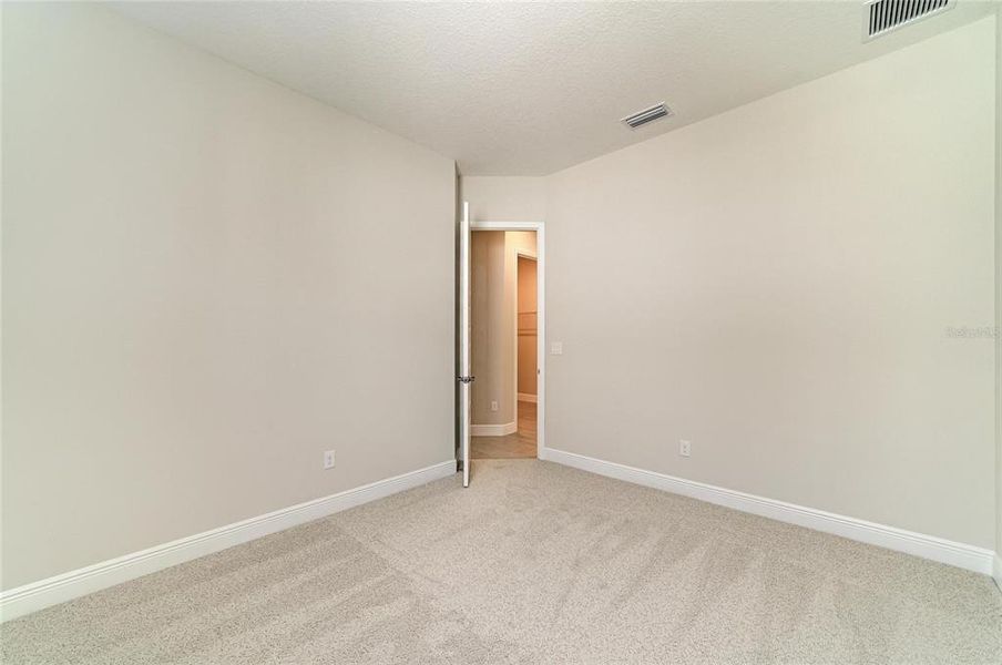 Spacious, unfurnished interior of a new home in Waterset, Apollo Beach (Image 37).