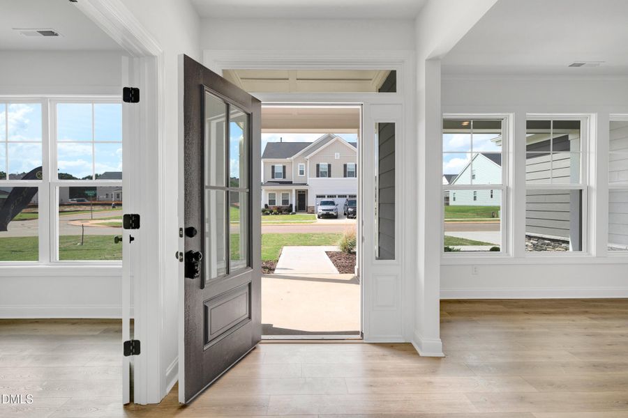 8_467ravensworth-interior-1