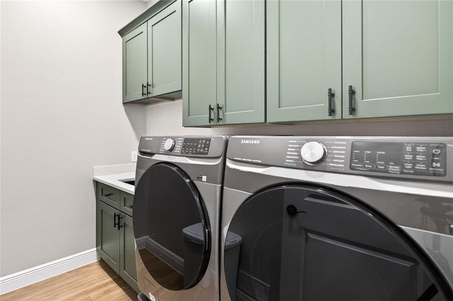 Close-up of interior finishes inside a home in , Umatilla (Image 20). Close-up of interior finishes inside a home in , Umatilla (Image 20).