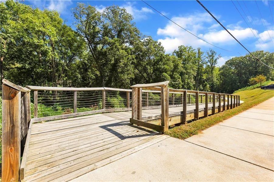 Community amenities in , Buford (Image 46).