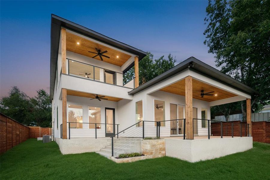 Exterior details and patio area of a home in , River Oaks (Image 22).