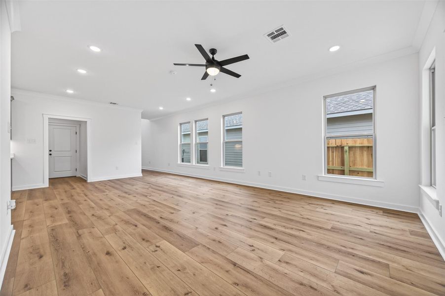 Spacious, unfurnished interior of a new home in Mostyn Springs, Magnolia (Image 19).